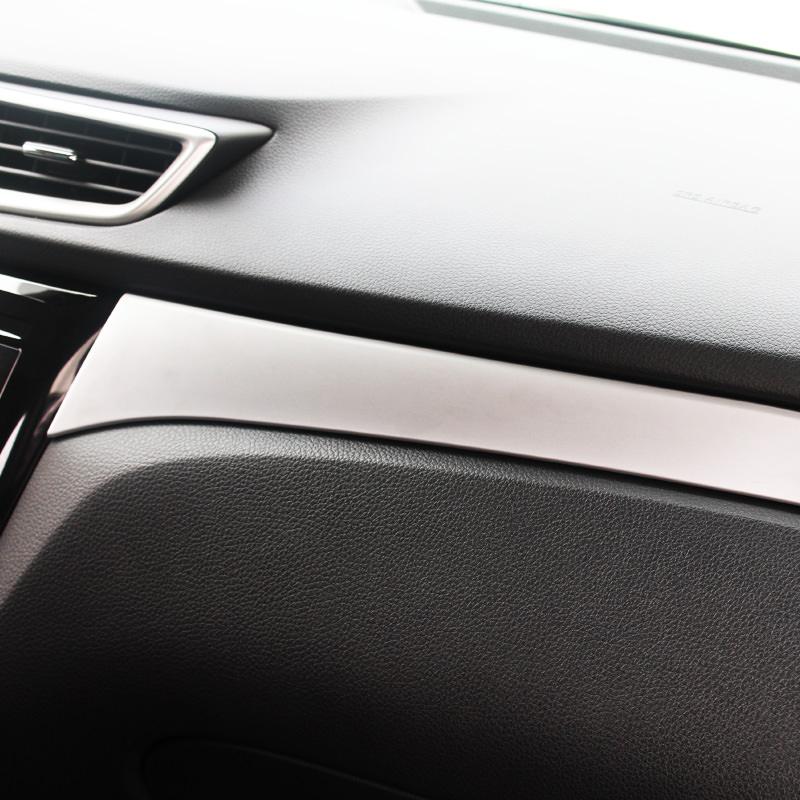 Nissan Qashqai J11 Chrom Handschuh Fach Kasten Armaturenbrett Leiste Rahmen