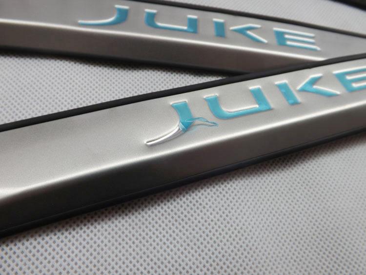 Nissan Juke F15 Chrom Einstiegs Leisten Tür Schweller Auflage Abdeckung
