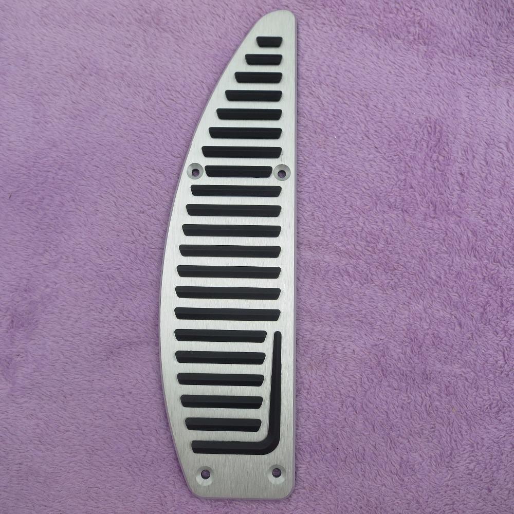 Volvo C30 P1 Edelstahl Pedal Auflagen Kappen Gaspedal Kupplung Bremse Fußstütze