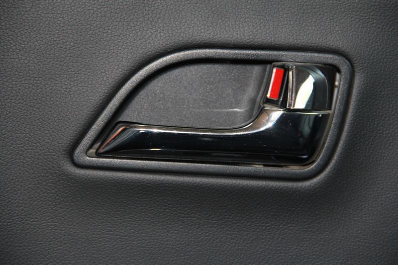 Kia Rio 3 UB Chrom Türgriff Innen Abdeckung Blende Rahmen