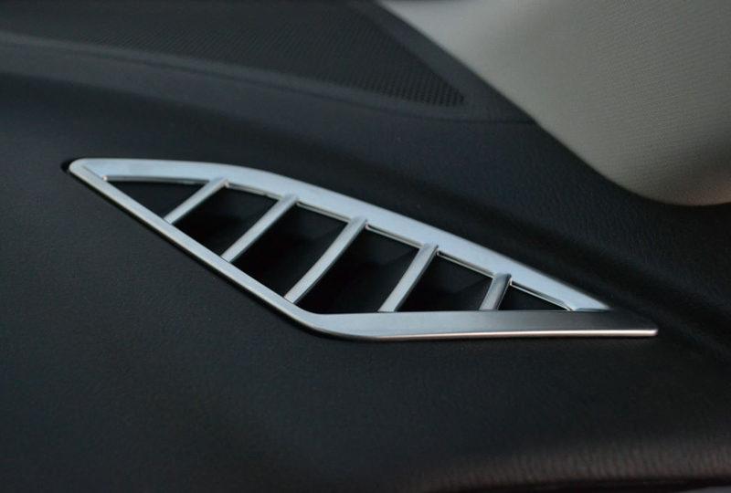 Mazda 3 BM/BN Chrom Seiten Luftdüsen Lüftungs Gitter Schacht Luft Ausströmer