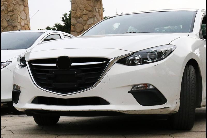 Mazda 3 BM Chrom Kühlergrill Gitter Leiste Abdeckung Vorne (oben)
