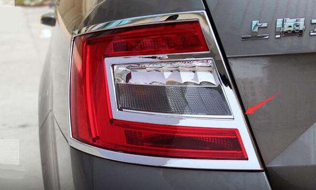 Skoda Octavia A7 Chrom Nebelscheinwerfer Brems Licht Leuchte Abdeckung Rahmen Hinten