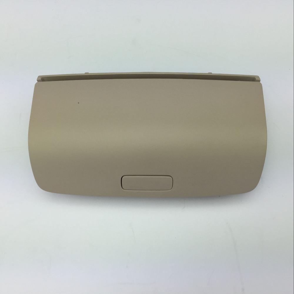 Skoda Superb 2 B6 Sonnenbrille Brillen Etui Brillenfach Halter