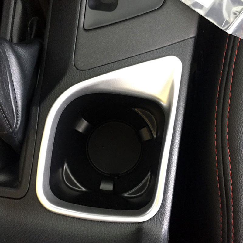 Toyota RAV4 4 XA40 Chrom Getränke Becher Wasser Halter Abdeckung