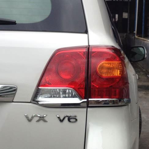Toyota Land Crusier J200 Chrom Abdeckung Hinteres Licht Rückleuchte Hecklicht