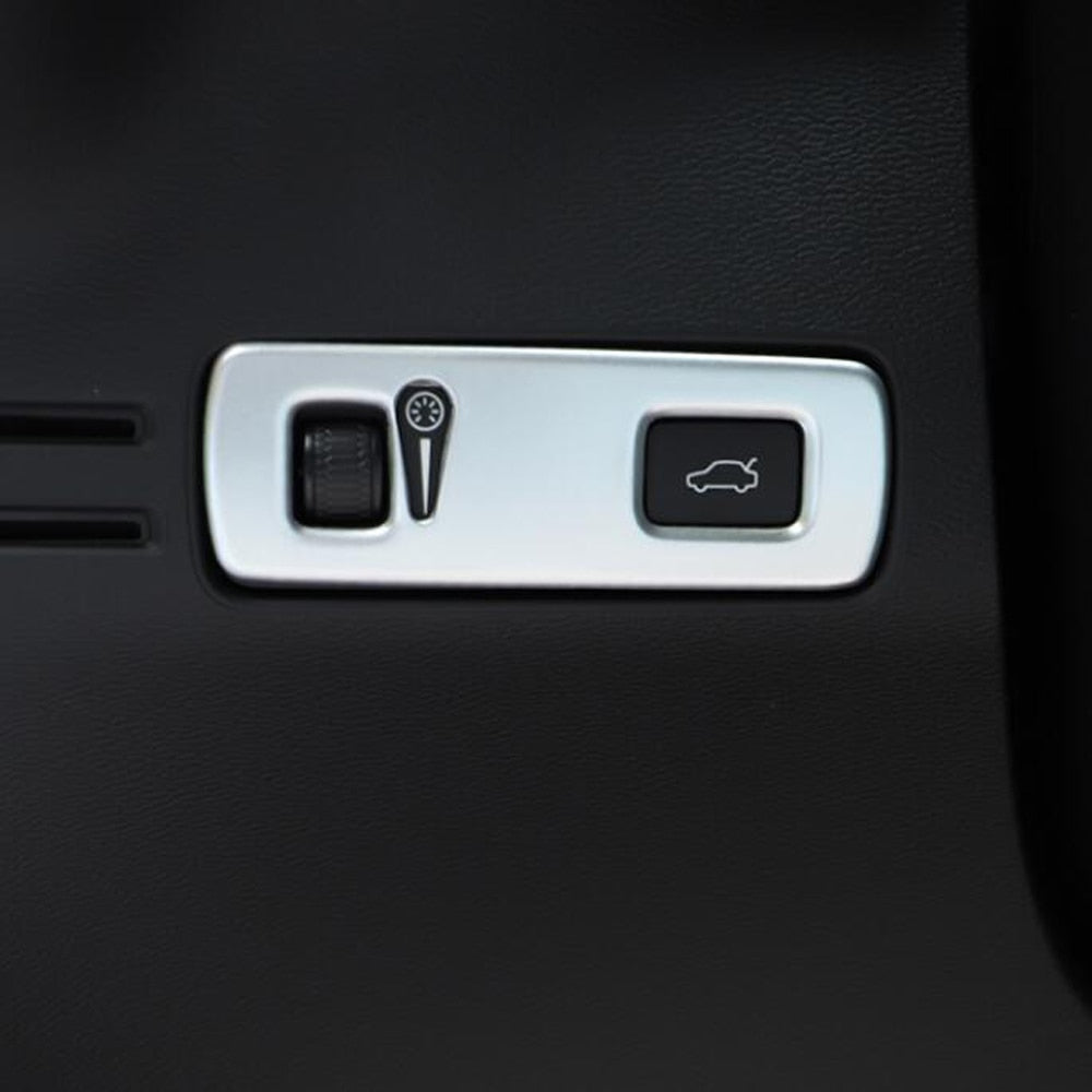 Volvo XC40 Kofferraum Gepäckraum Laderaum Knopf Schalter Abdeckung Rahmen