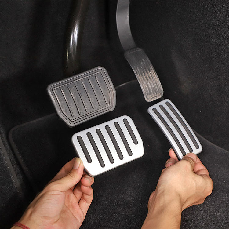 Passend für Tesla Model 3/Y (Baujahr 2022) Gaspedal-Abdeckung 2-teiliges Set