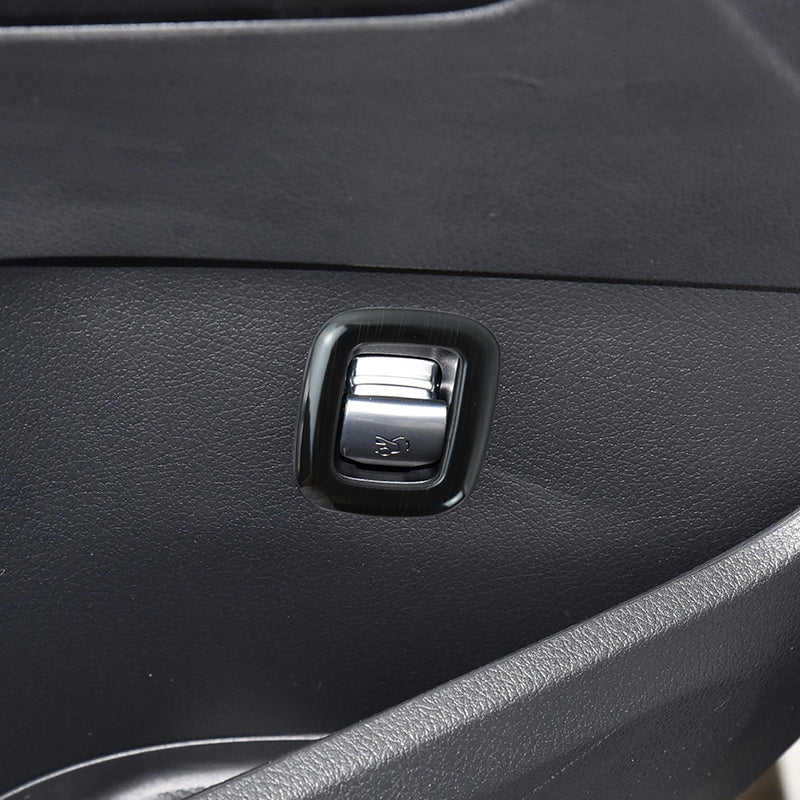 Mercedes C W206 Edelstahl Kofferraum Gepäckraum Laderaum Knopf Abdeckung