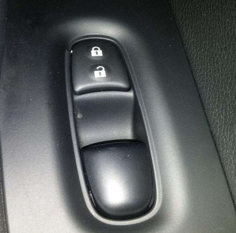 Nissan Qashqai / X-Trail Elektrischer Fensterheber Schalter Knopf Links