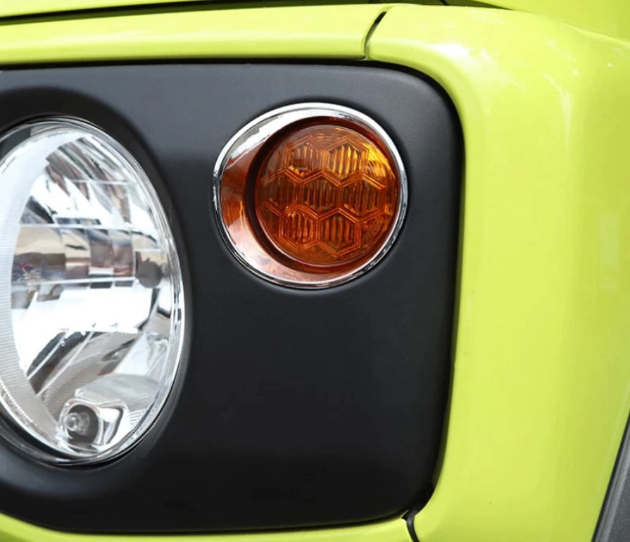 Suzuki Jimny 4 Vorne Warnblinker Leuchte Warnblinkschalter Abdeckung