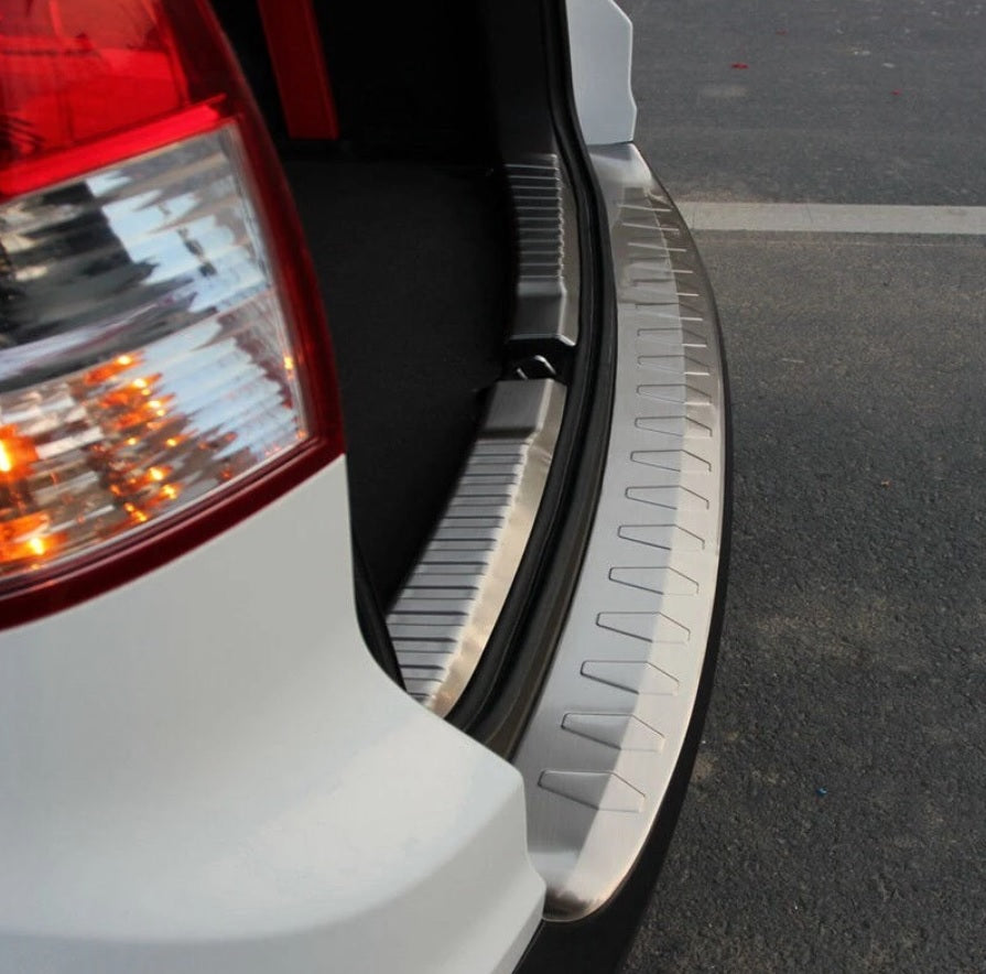 Honda CRV Edelstahl Ladekantenschutz Abkantung Stoßstange Schutz