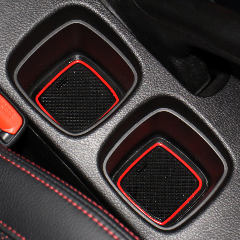 Suzuki SX4 S-Cross 2014–2018 Antirutschmatten aus PVC – Türfachmatten, Ablagefachmatten & Getränkehalter-Einlagen