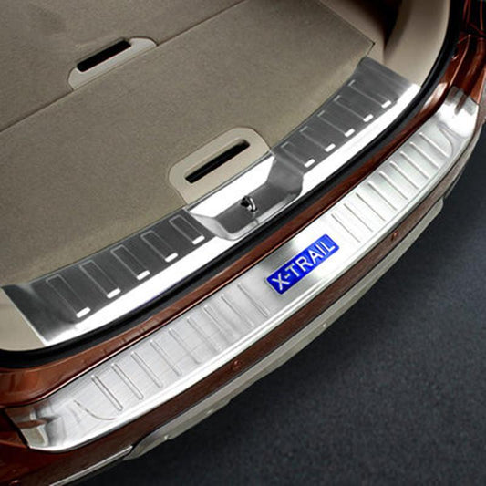 Nissan X-Trail T32 Edelstahl Ladekantenschutz Abkantung Stoßstange Schutz