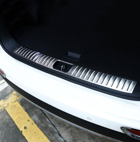 Kia Sportage 4 QL Edelstahl Ladekantenschutz Abkantung Stoßstange Schutz