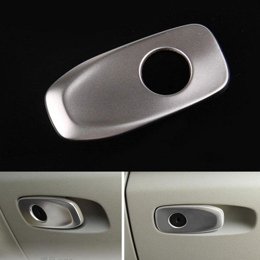 Volvo V40 P1 Chrom Griff Hebel Handschuh Fach Kasten Abdeckung