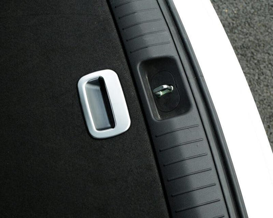 Kia Sportage 4 QL Chrom Heckklappe Kofferraum Griff Innen Abdeckung Rahmen