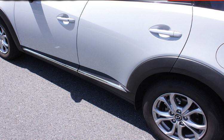 Mazda CX3 Seiten Flanken Tür Leiste Unten Abdeckung